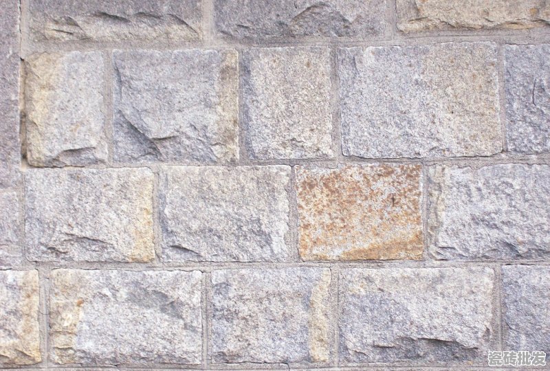 如何用石材切割机切出墙砖（瓷砖）一个边的45度角 - 优质瓷砖批发网