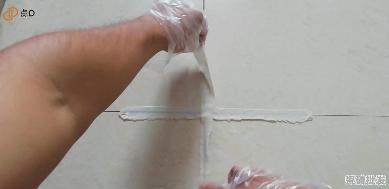 洗瓷砖什么好用 - 优质瓷砖批发网