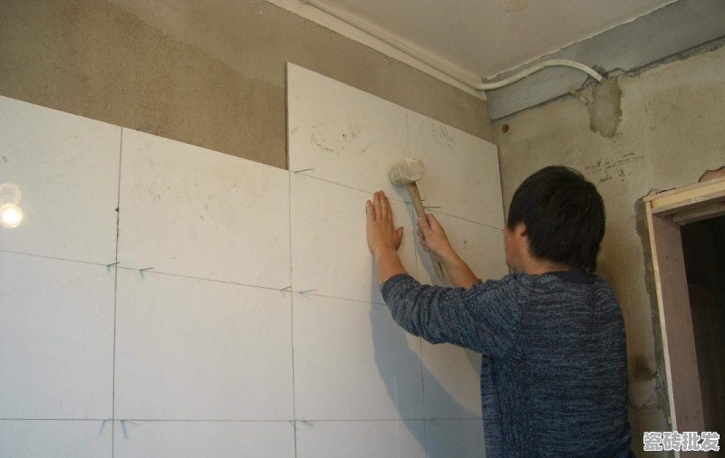 仿瓷砖背景墙不平整怎么办呢 - 优质瓷砖批发网